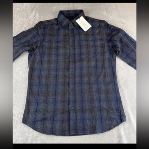 Vustra mens long sleeve Titanium Navy plaid button up shirt size Small